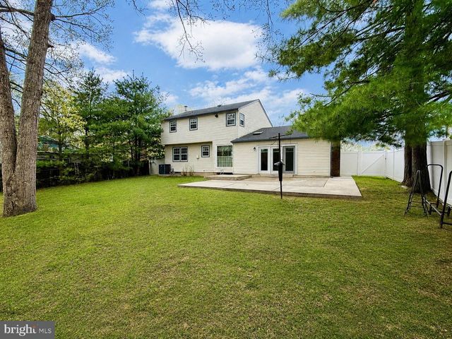 10 ARGO DR, Sewell, NJ 08080