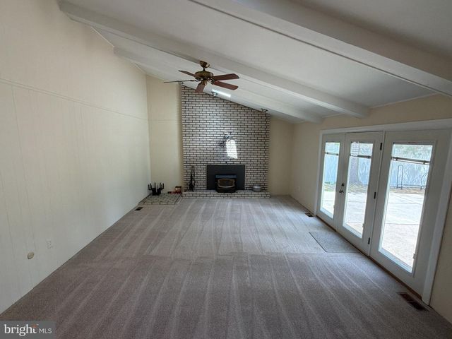 10 ARGO DR, Sewell, NJ 08080