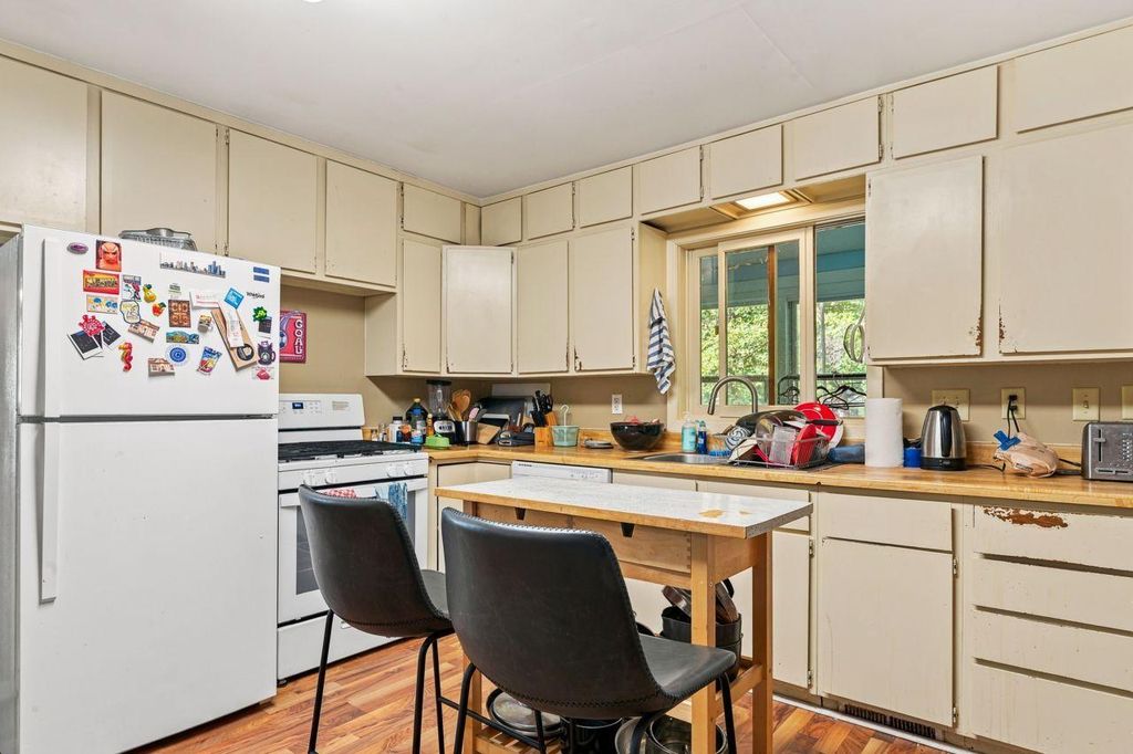 519 College Street, Northfield, MN 55057 — photo 5