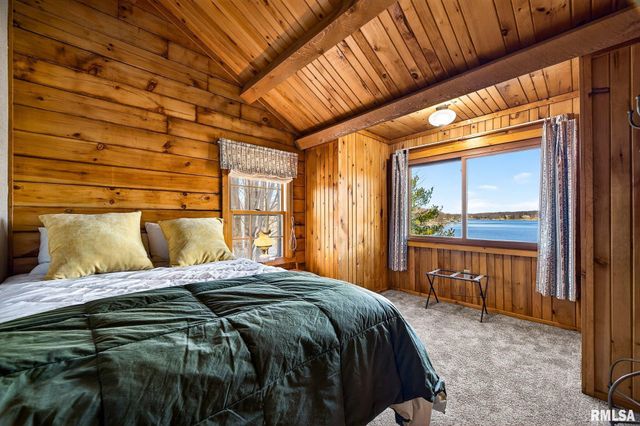 115 BIRCH Court, Dahinda, IL 61428