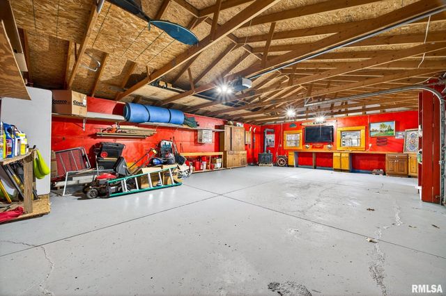 115 BIRCH Court, Dahinda, IL 61428