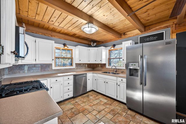 115 BIRCH Court, Dahinda, IL 61428