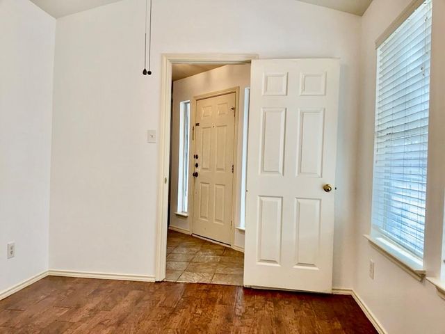 1023 Rawhide TRL, Cedar Park, TX 78613