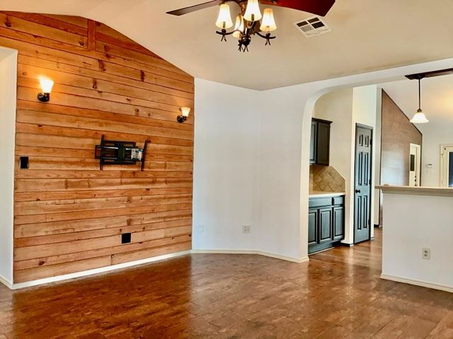 1023 Rawhide TRL, Cedar Park, TX 78613