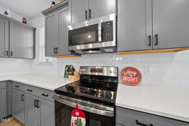 935 Parkstone Towne Boulevard, Knightdale, NC 27545