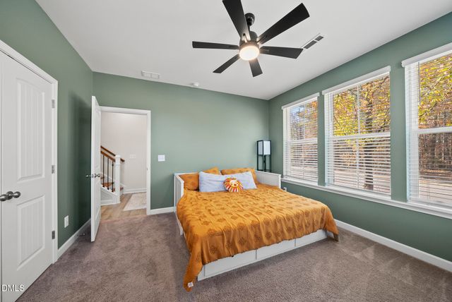 935 Parkstone Towne Boulevard, Knightdale, NC 27545