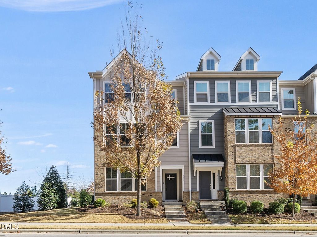 935 Parkstone Towne Boulevard, Knightdale, NC 27545