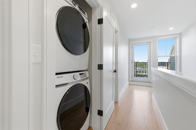 421 High St 309, Medford, MA 02155
