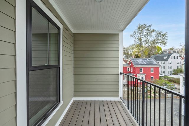 421 High St 309, Medford, MA 02155