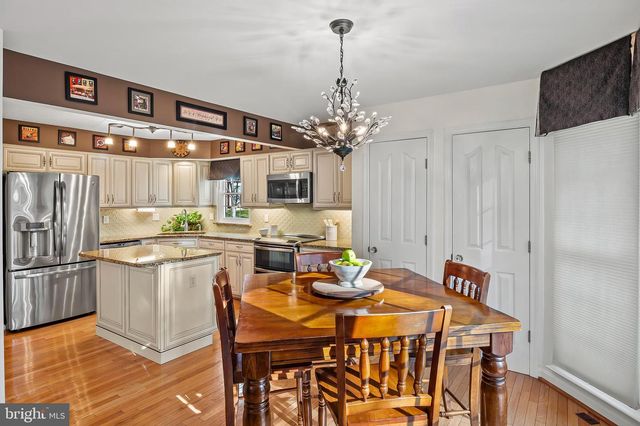 6458 EMPTY SONG RD, Columbia, MD 21044