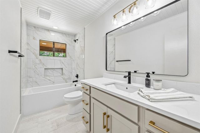 221 Montwood, Seguin, TX 78155