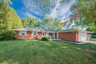 159 E 700 S, Kouts, IN 46347