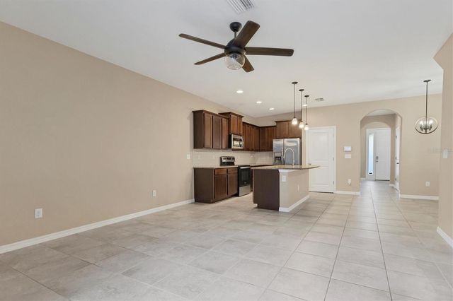 8647 STARGAZER, Sarasota, FL 34238