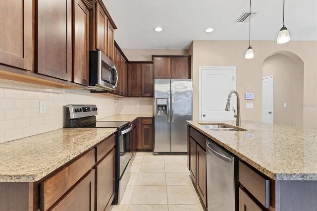 8647 STARGAZER, Sarasota, FL 34238
