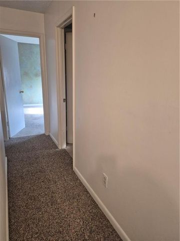 7 Quail Run, Decatur, GA 30035