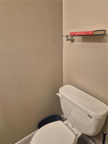 7 Quail Run, Decatur, GA 30035