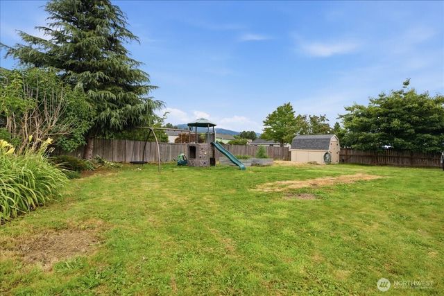 916 Summer Meadows Court, Sedro Woolley, WA 98284