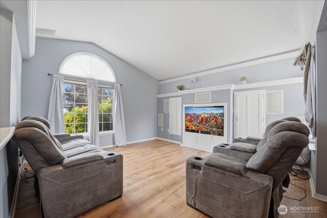 916 Summer Meadows Court, Sedro Woolley, WA 98284