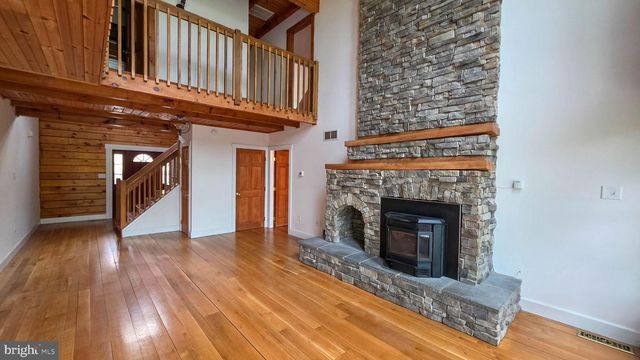 11311 WILDBERRY CT, Glen Rock, PA 17327
