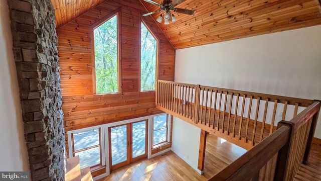 11311 WILDBERRY CT, Glen Rock, PA 17327