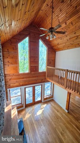 11311 WILDBERRY CT, Glen Rock, PA 17327