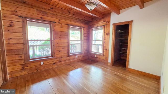 11311 WILDBERRY CT, Glen Rock, PA 17327