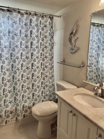 2161 NE 1st Court 102, Boynton Beach, FL 33435