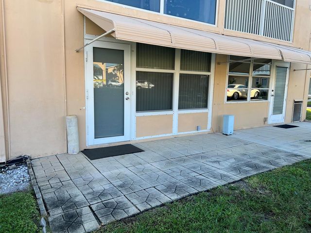 2161 NE 1st Court 102, Boynton Beach, FL 33435