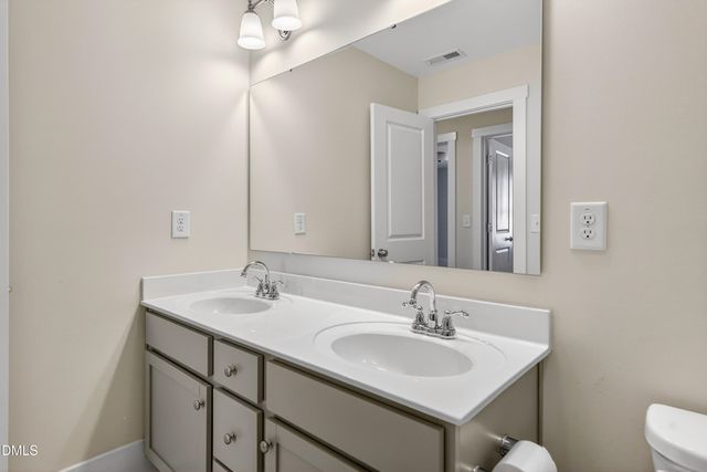 1400 Addison Lake Street, Fuquay Varina, NC 27526