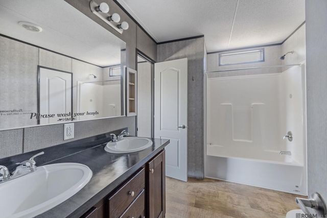 17201 La Hwy 933, Prairieville, LA 70769