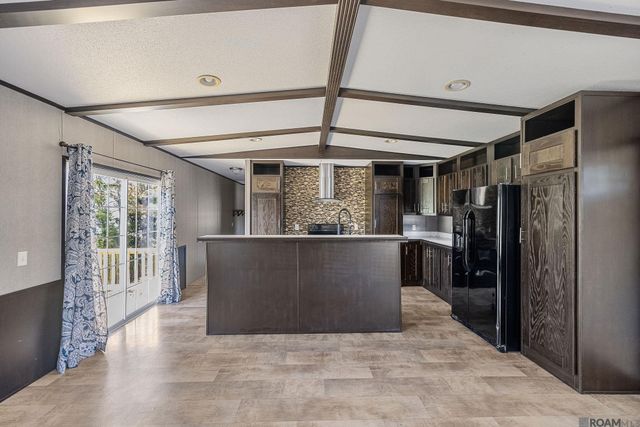 17201 La Hwy 933, Prairieville, LA 70769