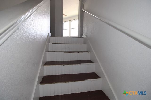 508 Red Oak Drive, Copperas Cove, TX 76522