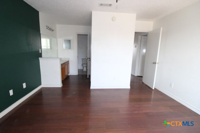 508 Red Oak Drive, Copperas Cove, TX 76522