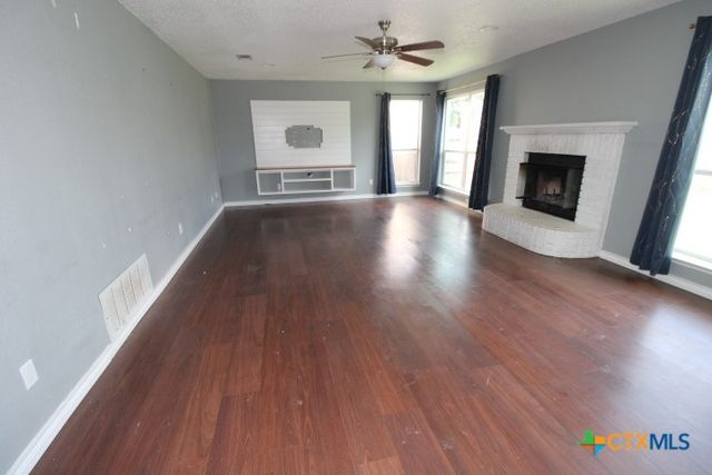 508 Red Oak Drive, Copperas Cove, TX 76522