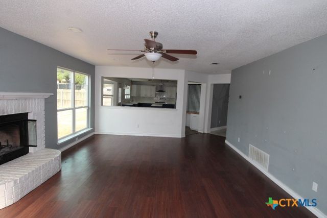 508 Red Oak Drive, Copperas Cove, TX 76522