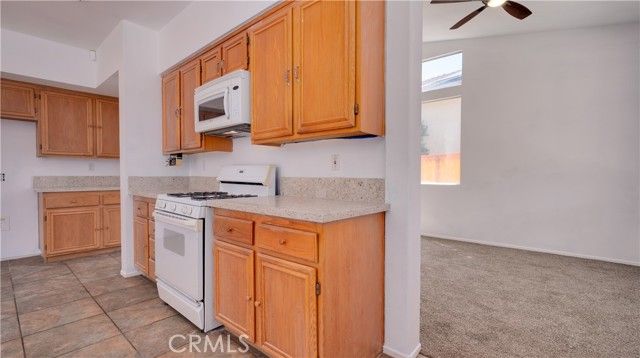 31995 Calle Ballentine, Temecula, CA 92592