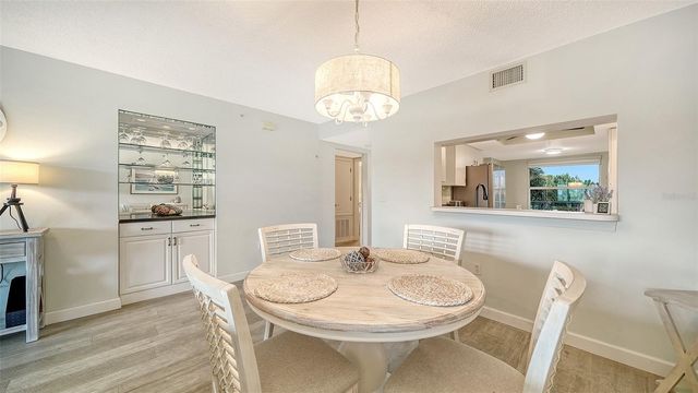 9320 CLUBSIDE CIRCLE 2205, Sarasota, FL 34238