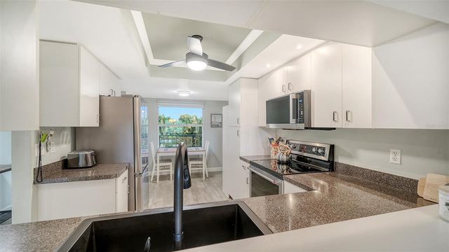 9320 CLUBSIDE CIRCLE 2205, Sarasota, FL 34238