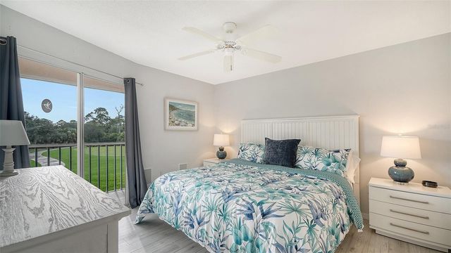 9320 CLUBSIDE CIRCLE 2205, Sarasota, FL 34238