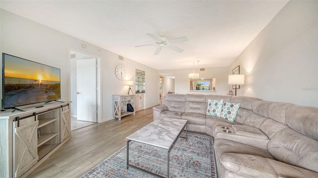 9320 CLUBSIDE CIRCLE 2205, Sarasota, FL 34238