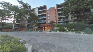 5950 Oakwood Drive 1G, Lisle, IL 60532