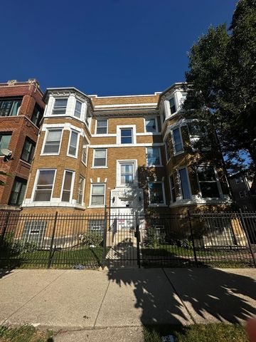 745 S Independence Boulevard 3, Chicago, IL 60624