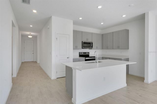 264 MEREDITH BOULEVARD, Winter Haven, FL 33881