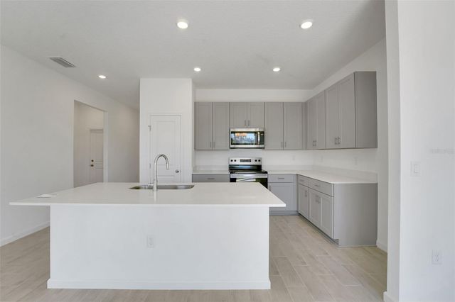 264 MEREDITH BOULEVARD, Winter Haven, FL 33881