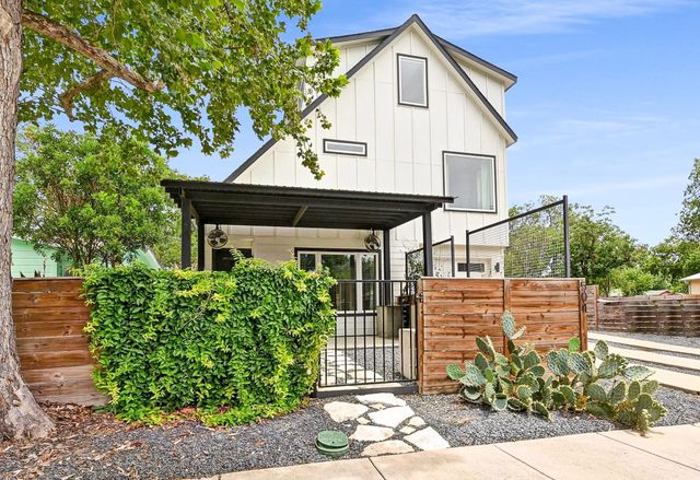 504 Normandy ST A, Austin, TX 78745