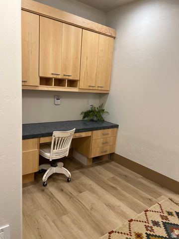 47 S MEADOW DR, Springville, UT 84663