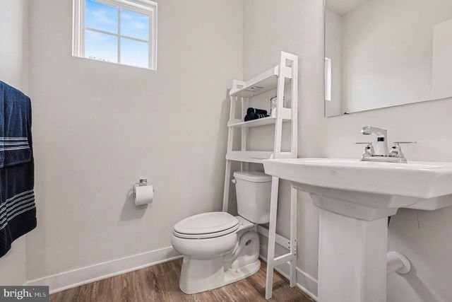 102 ELMSLEY LN, Stafford, VA 22554