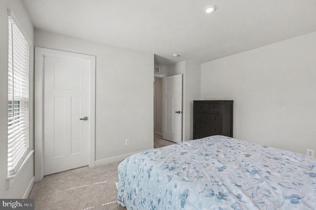 102 ELMSLEY LN, Stafford, VA 22554
