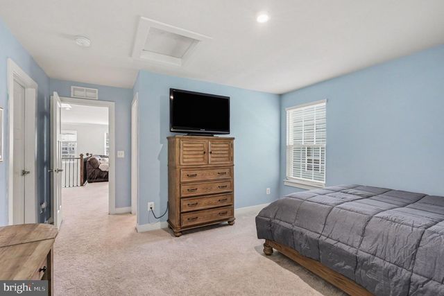 102 ELMSLEY LN, Stafford, VA 22554