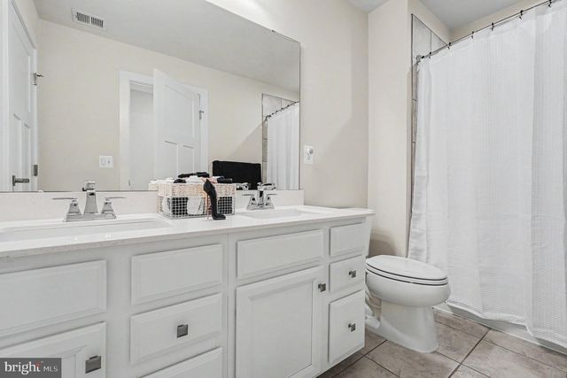 102 ELMSLEY LN, Stafford, VA 22554